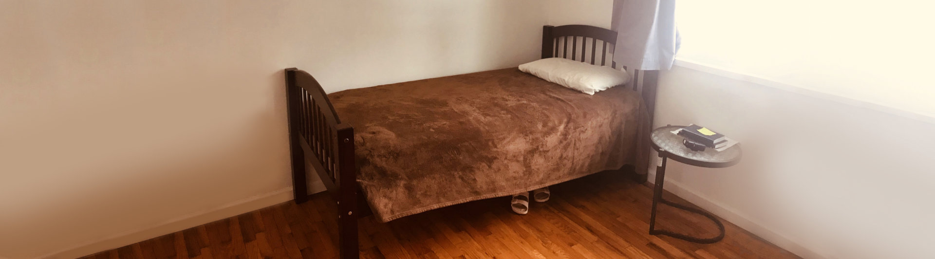 a picture of bed in bedroom